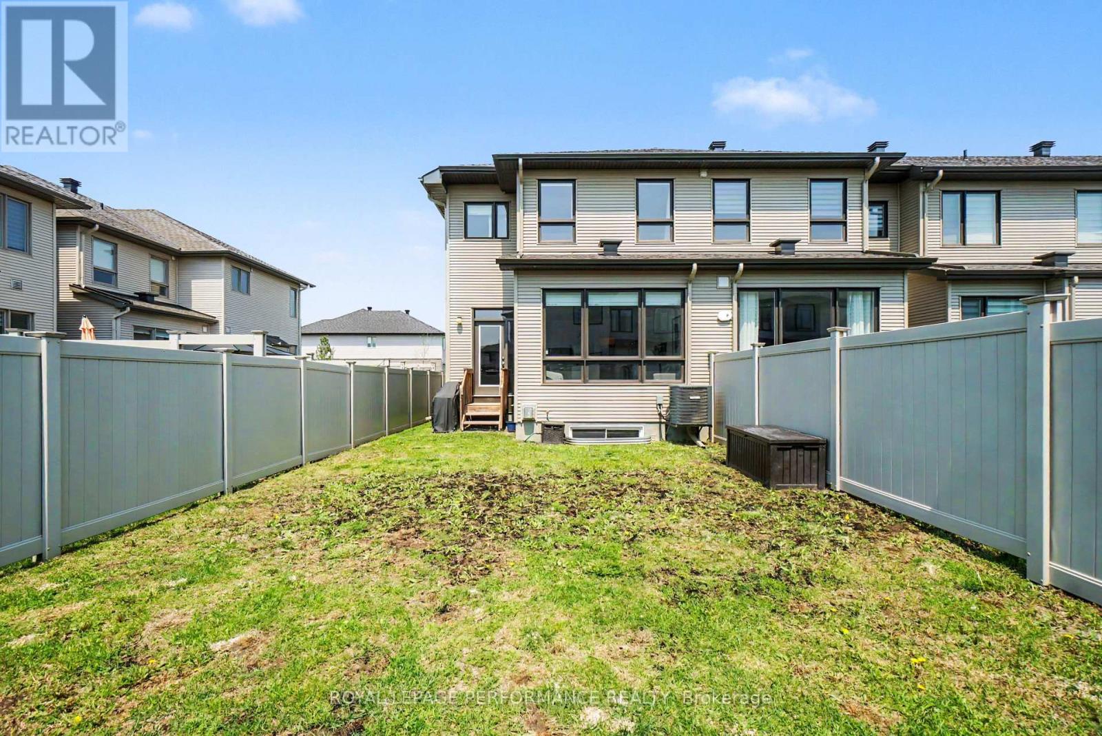 355 CORNICE STREET - 33