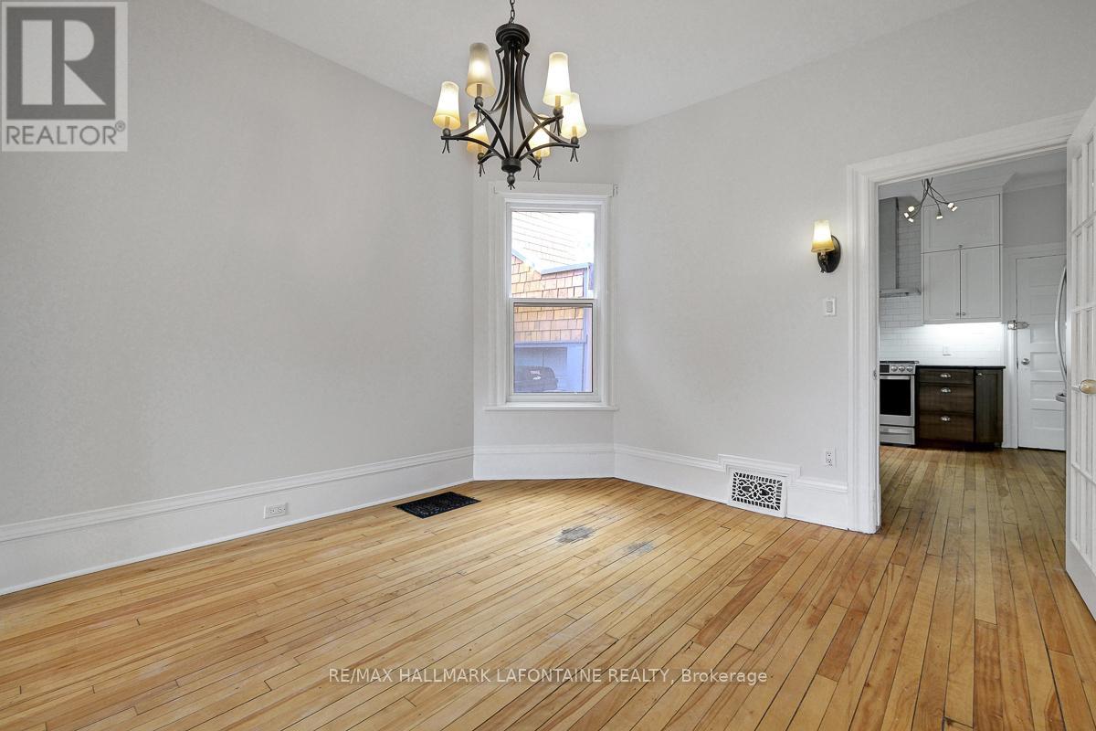138 CONCORD STREET S - 9