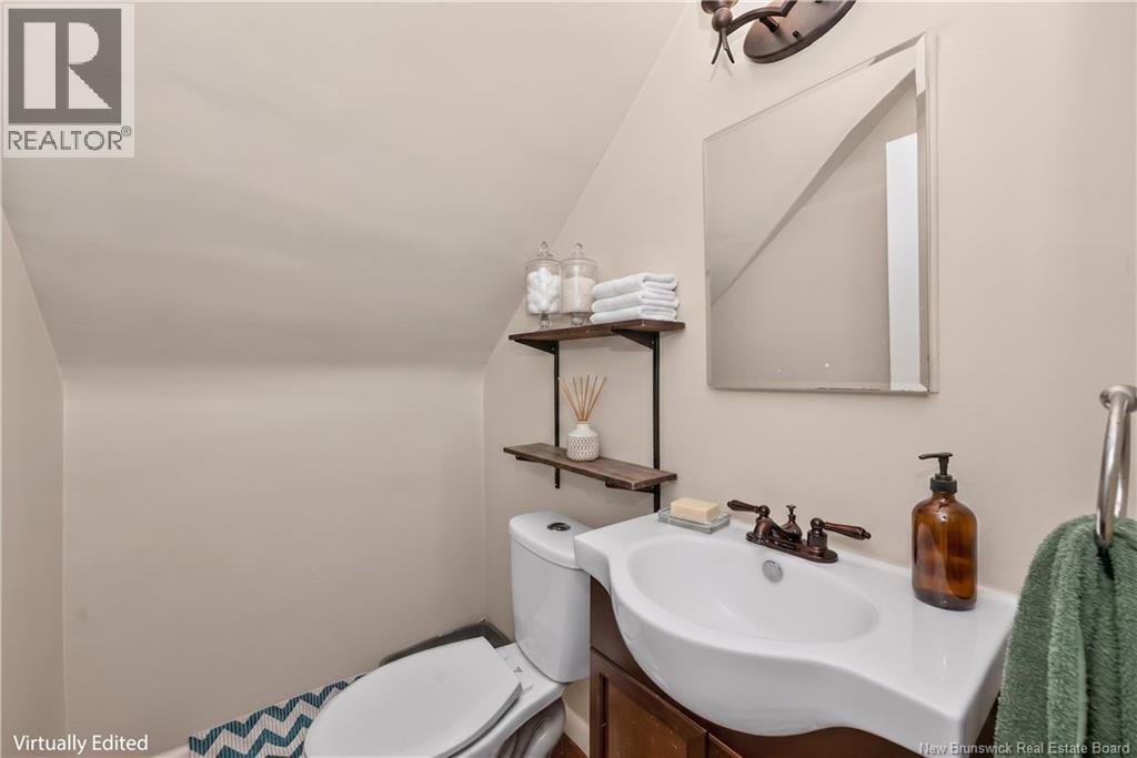 190 Maple Street - 19