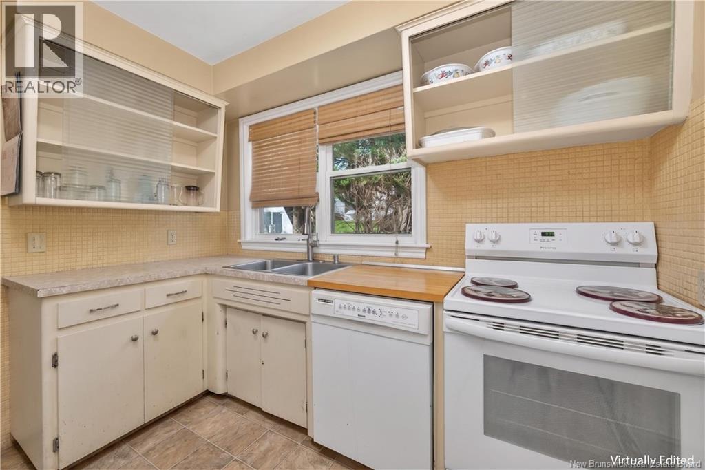 190 Maple Street - 8