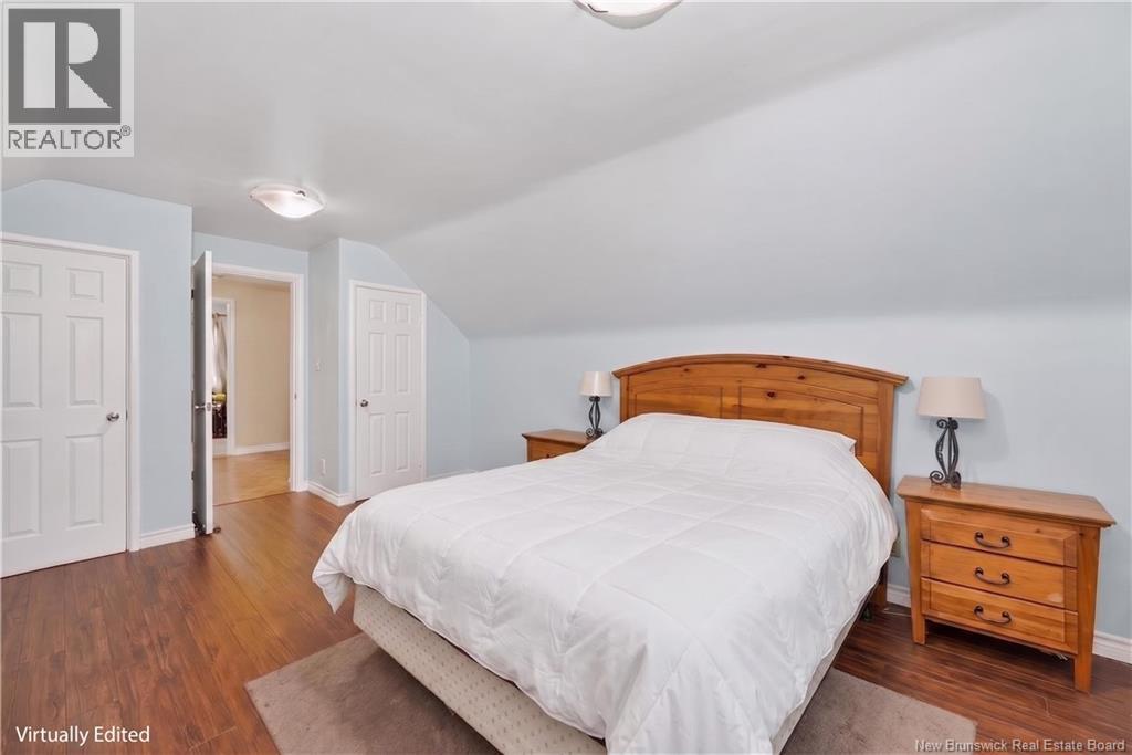 190 Maple Street - 21