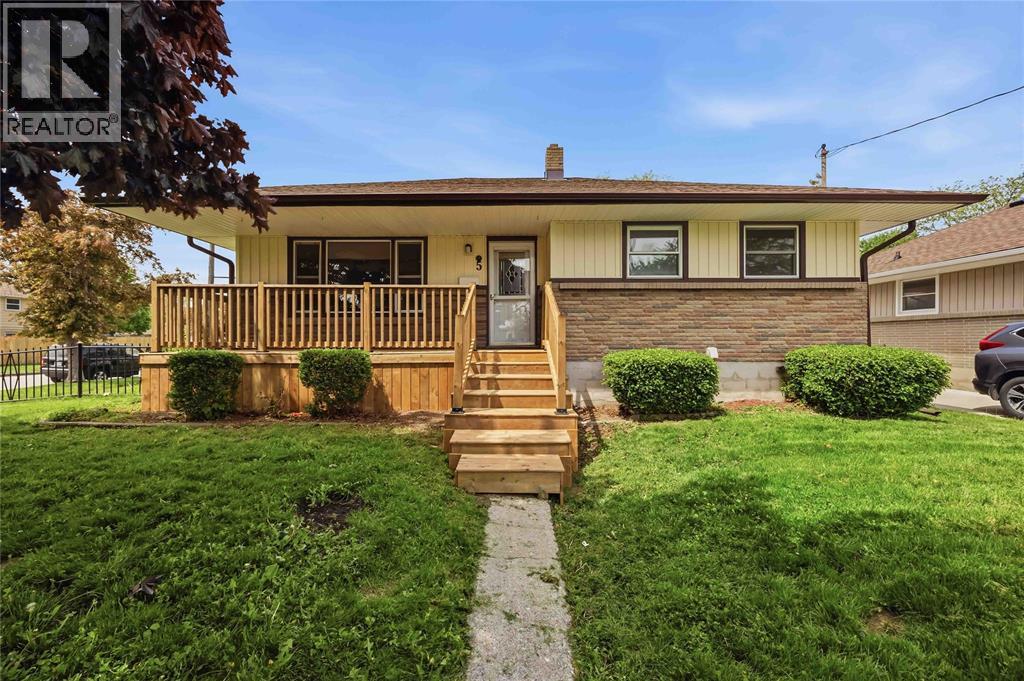 5 ABERDEEN AVENUE - 1