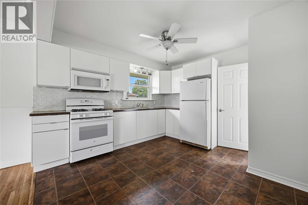 5 ABERDEEN AVENUE - 9