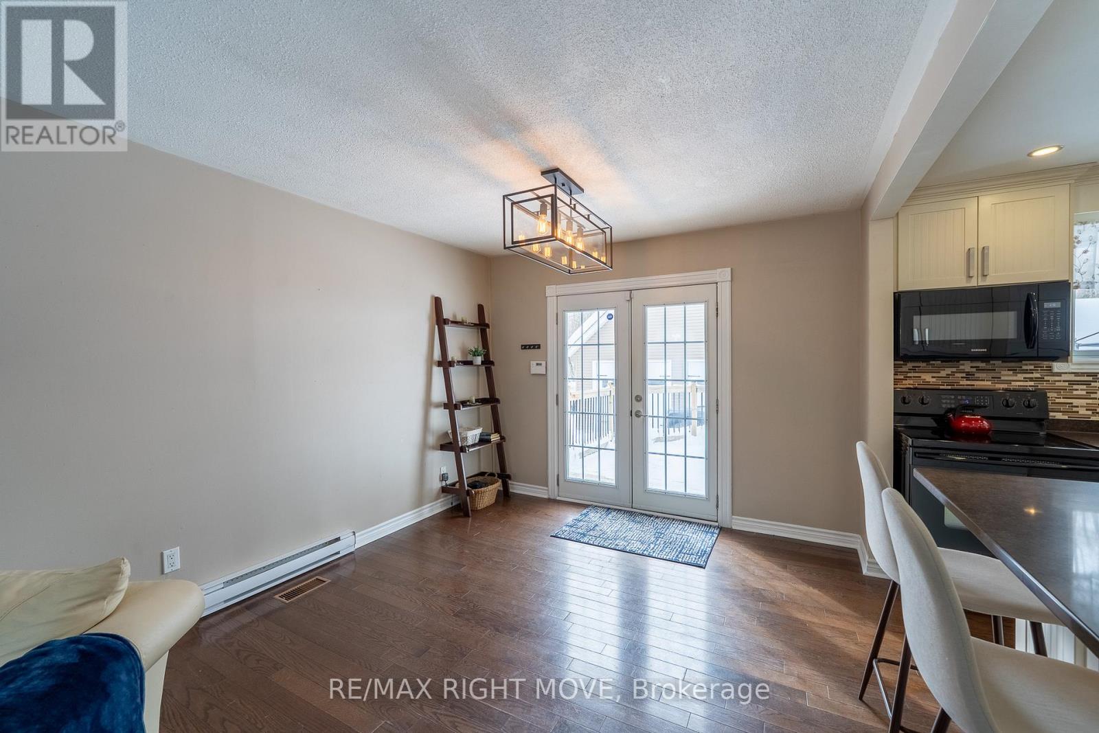 3304 GOLDSTEIN ROAD - 10