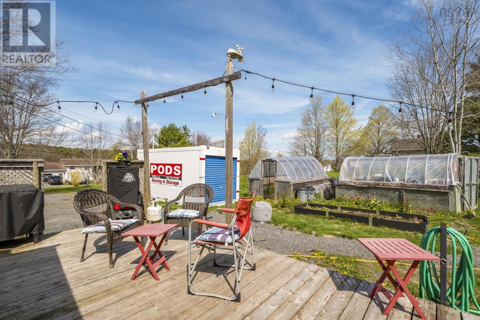 133 Panuke Road - 27