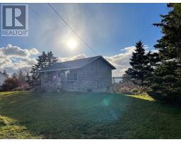 1139 Highway 3, Middle East Pubnico, NS B0W2A0 Photo 6