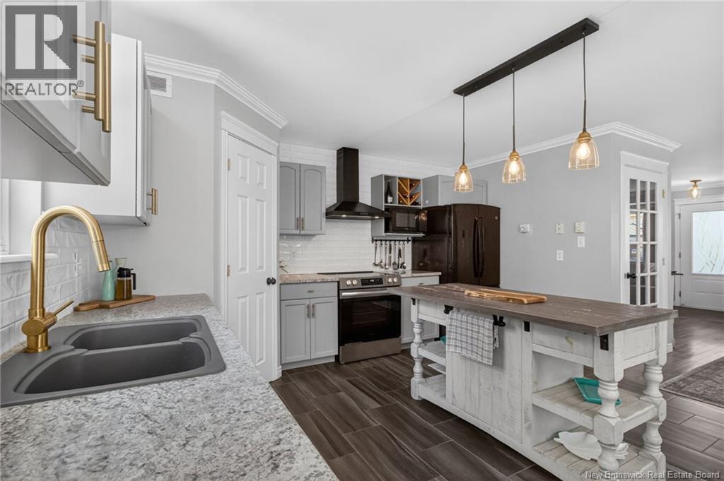 216 Glencairn Drive - 15