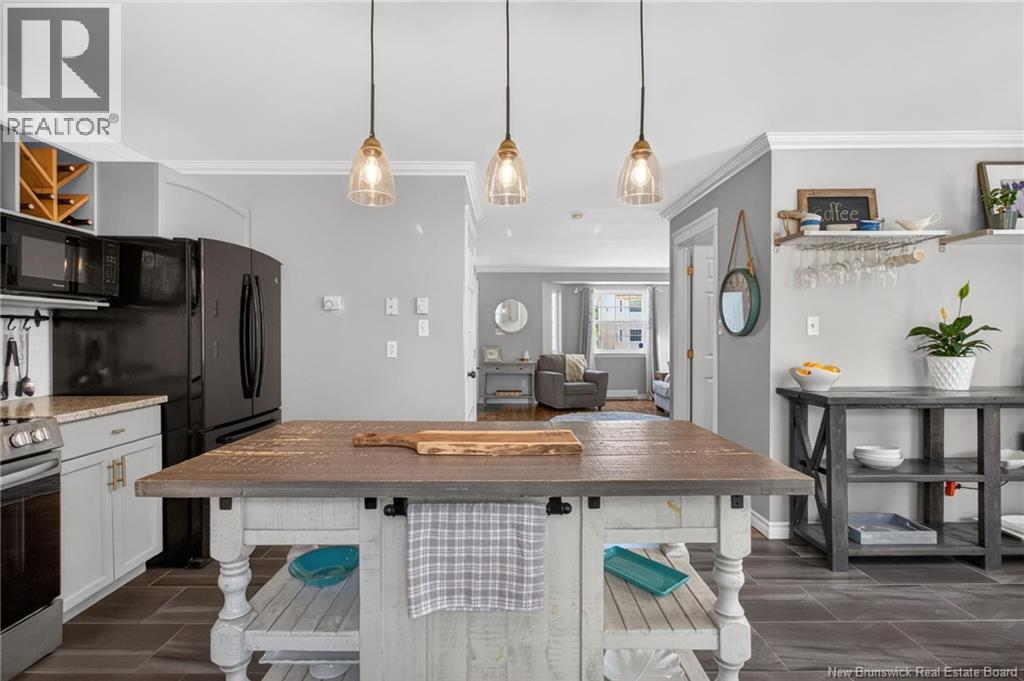 216 Glencairn Drive - 18