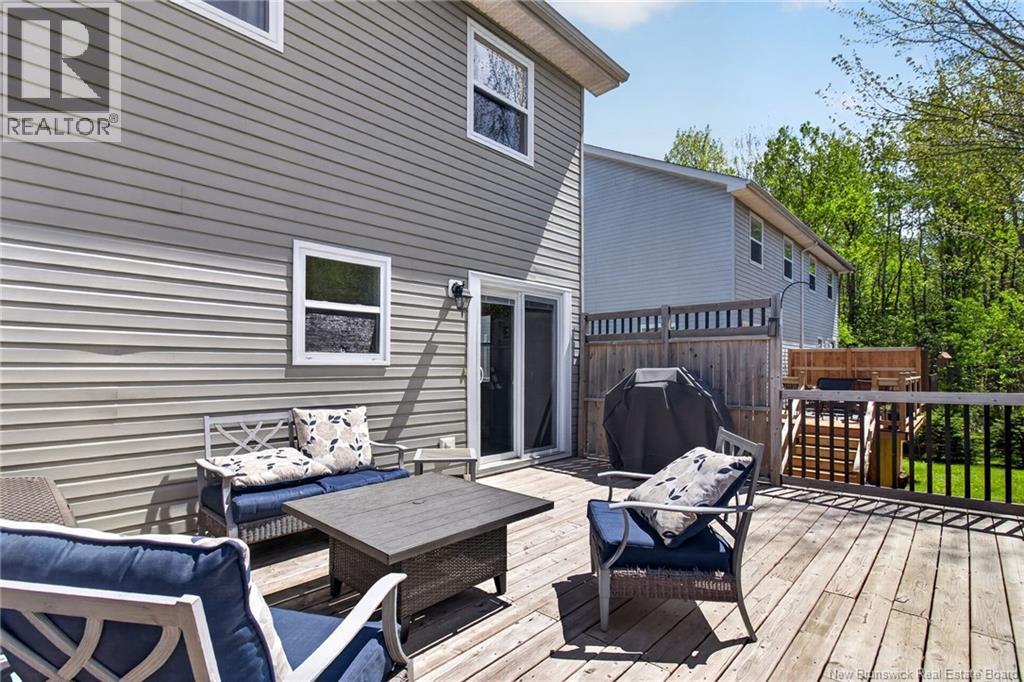 216 Glencairn Drive - 44