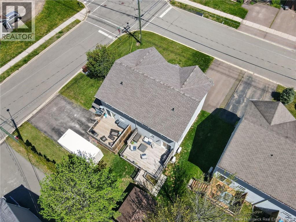 216 Glencairn Drive - 48