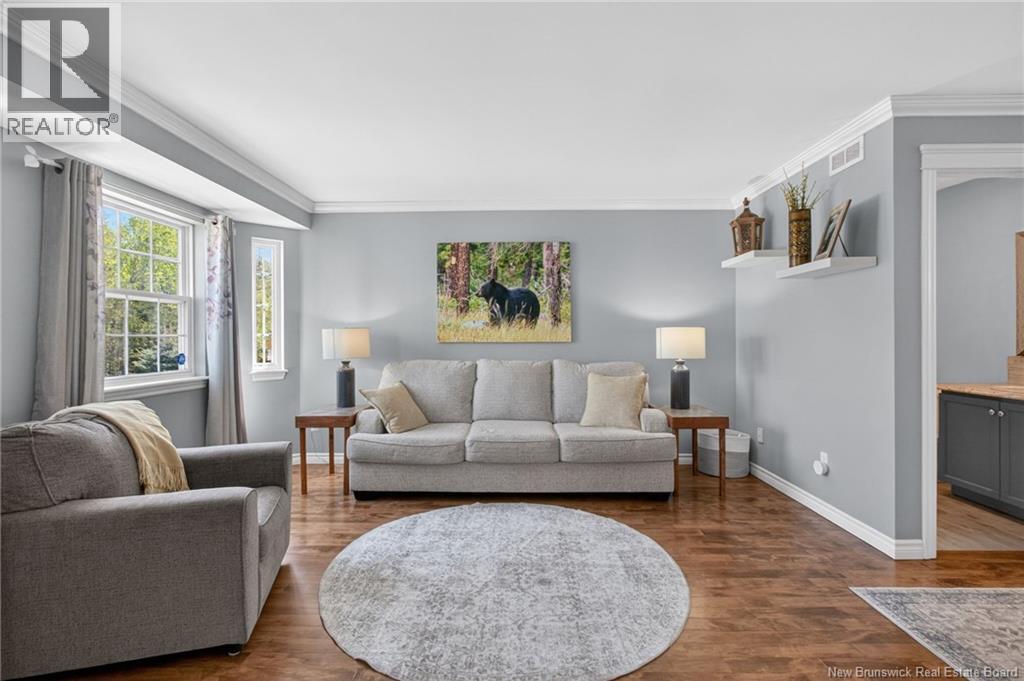 216 Glencairn Drive - 7