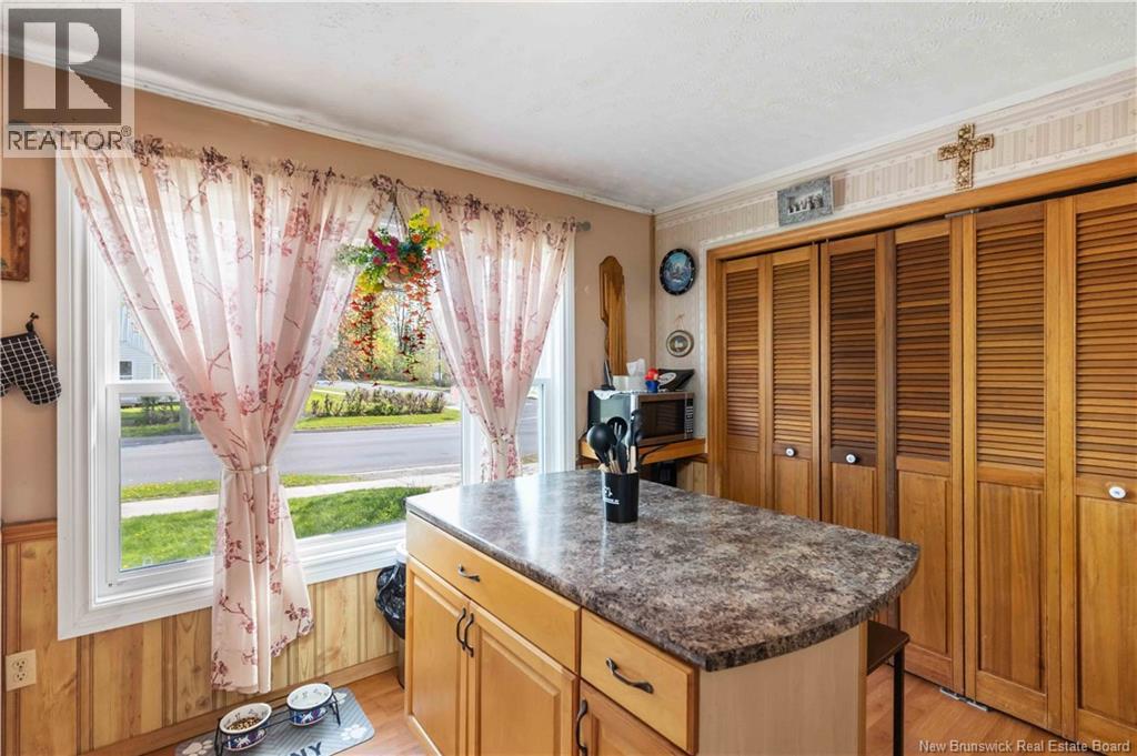 642 Maclaren Avenue - 15