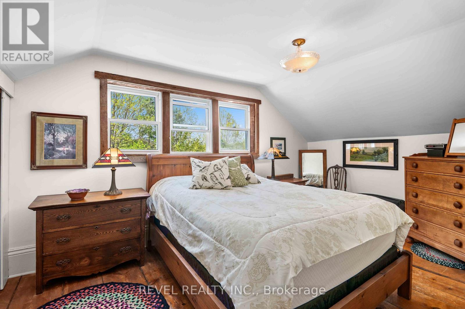 494456 TRAVERSTON ROAD - 20