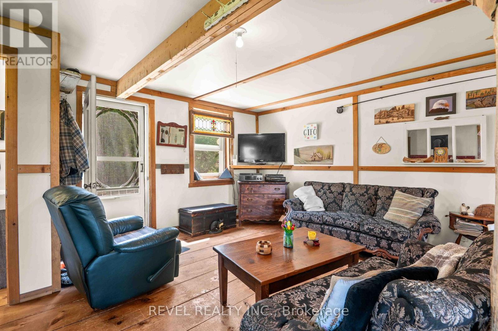 494456 TRAVERSTON ROAD - 29