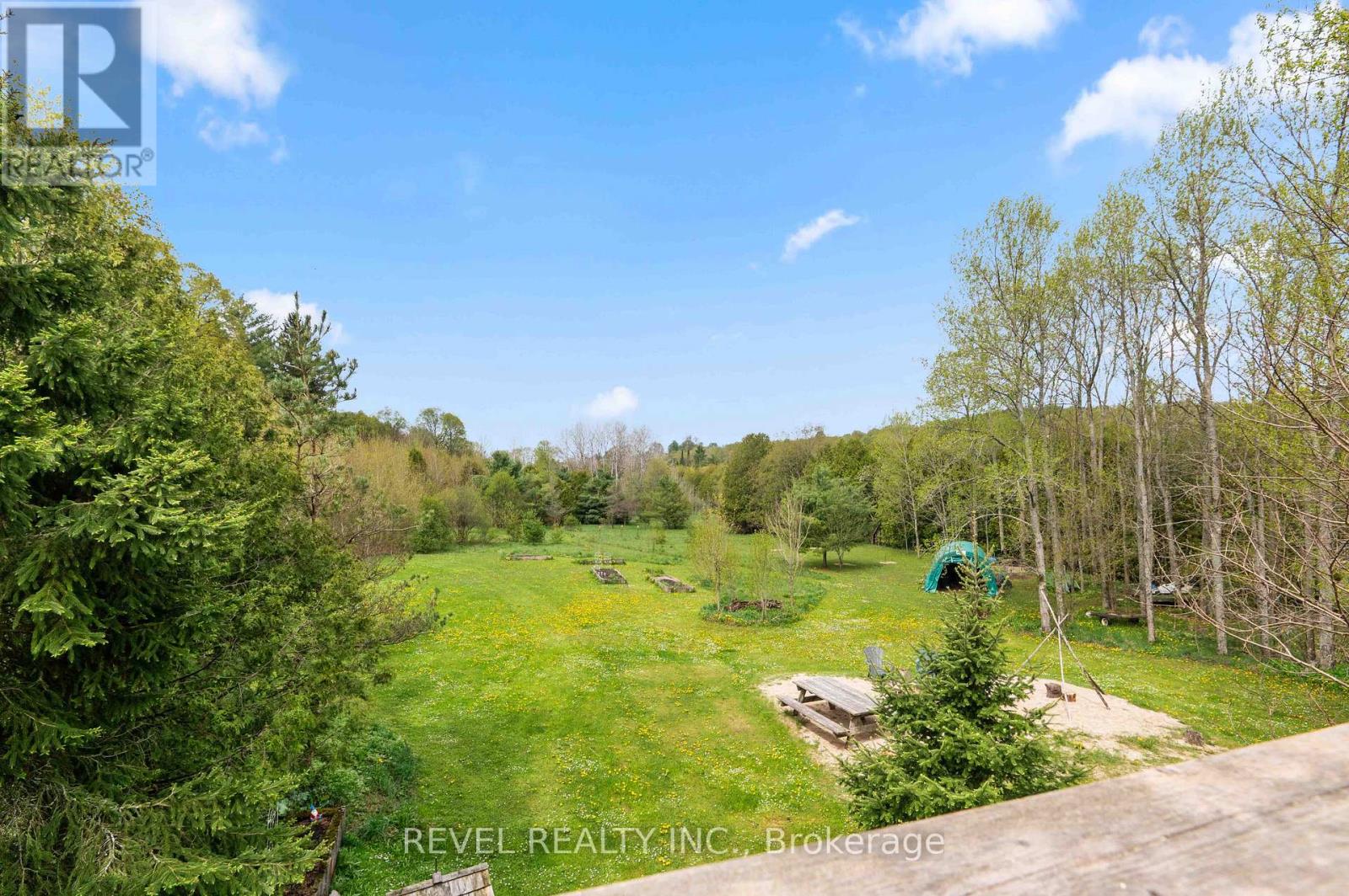 494456 TRAVERSTON ROAD - 41