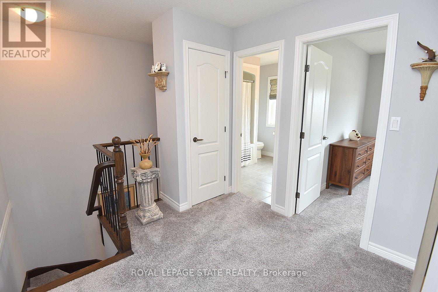 111 FESTIVAL WAY - 22
