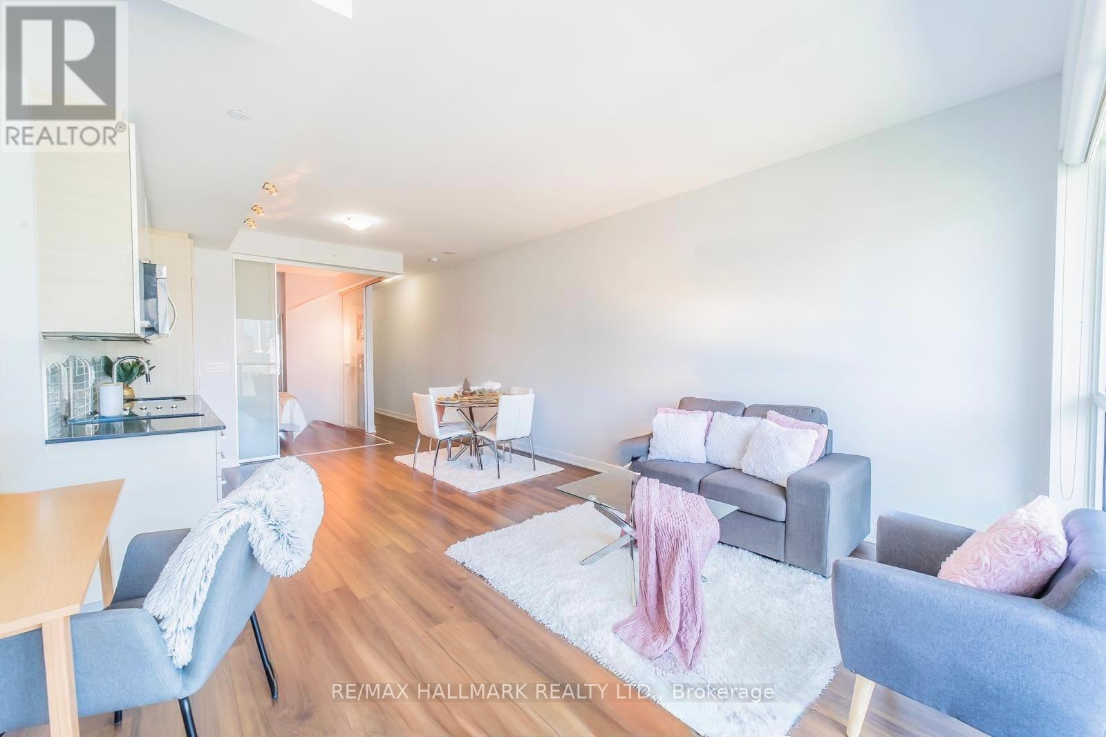 #1210 210 SIMCOE STREET E - 12