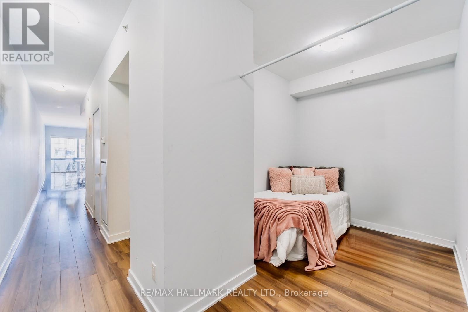 #1210 210 SIMCOE STREET E - 20