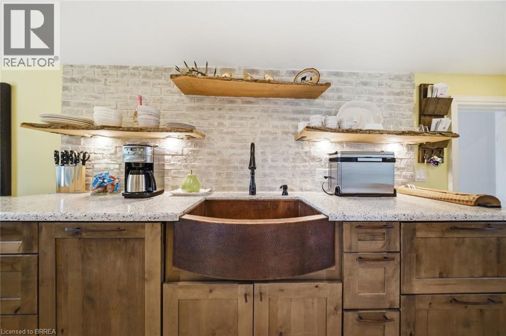 9 KEETON Lane, Paris, Ontario, N3L1M8 — Photo 17