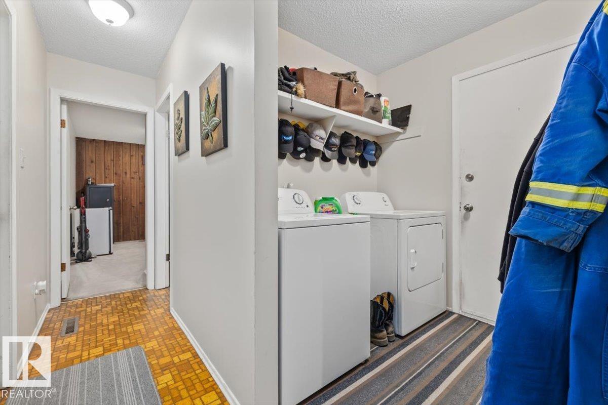 4411 209 ST NW - 20