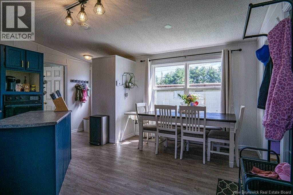 95 Currie Crescent - Image 2