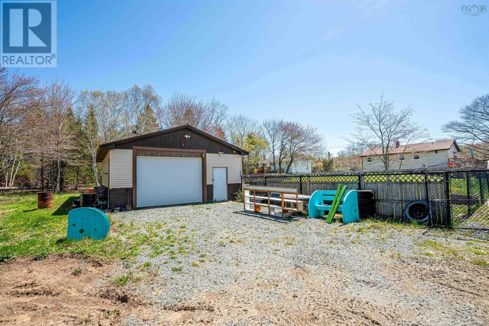 Property 34 of 49 of 256 Dyke Road