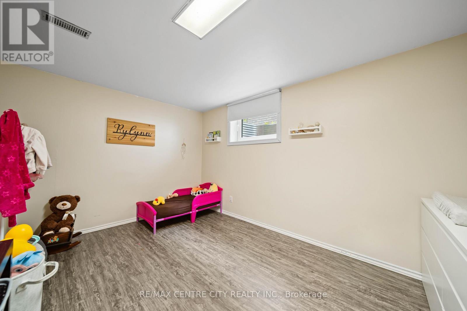 135 CAVERLY ROAD - 27