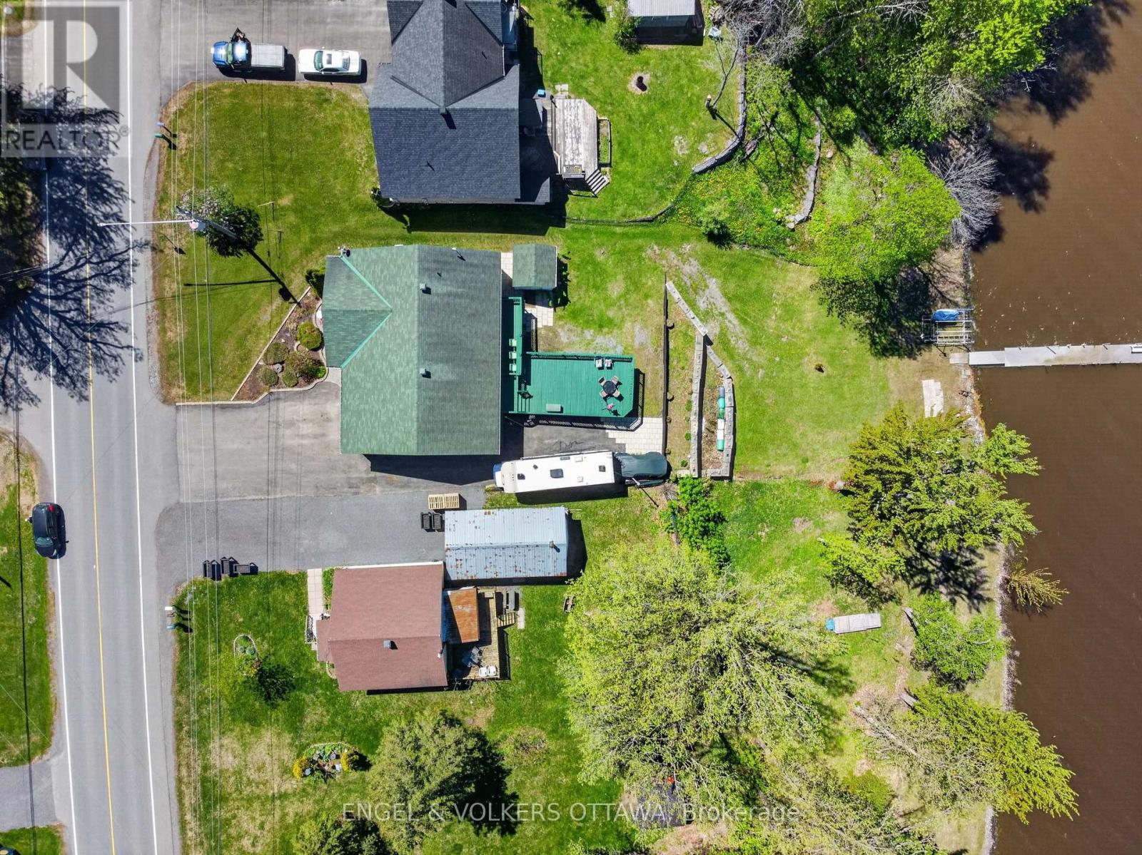 3459 PRINCIPALE STREET - 44