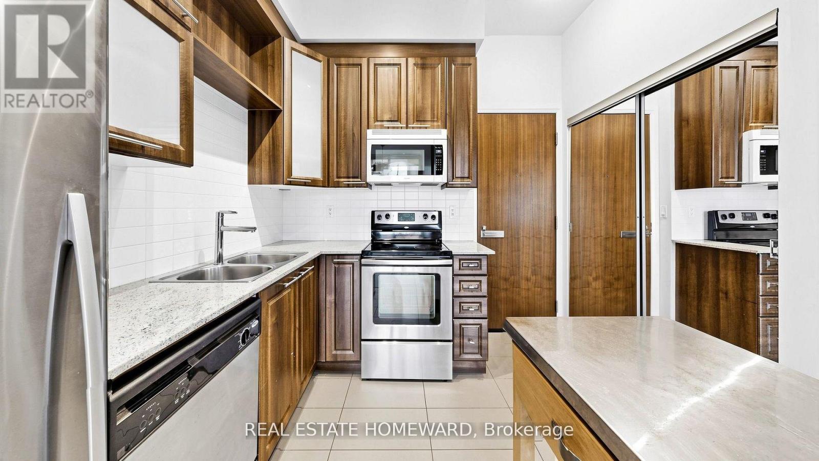 #503 500 SHERBOURNE STREET - 11