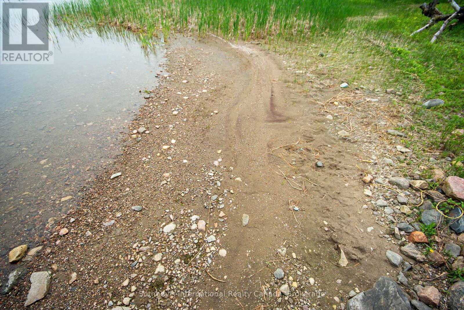 10 & 11 METHODIST ISLAND - 24