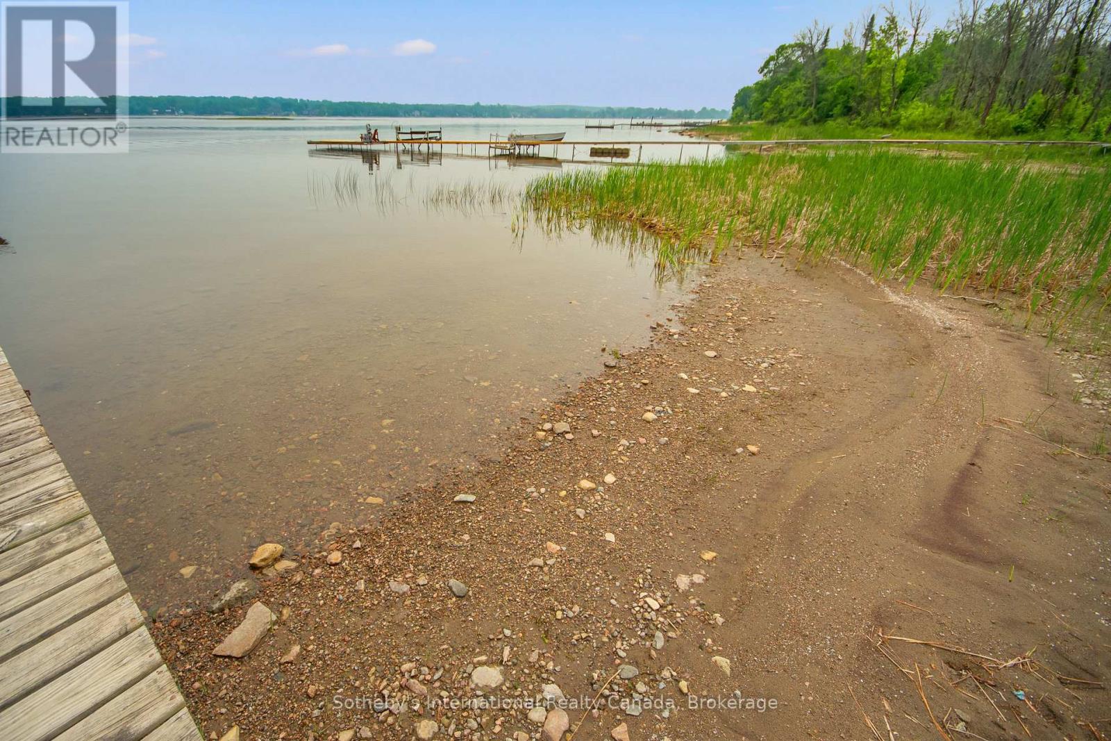 10 & 11 METHODIST ISLAND - 25