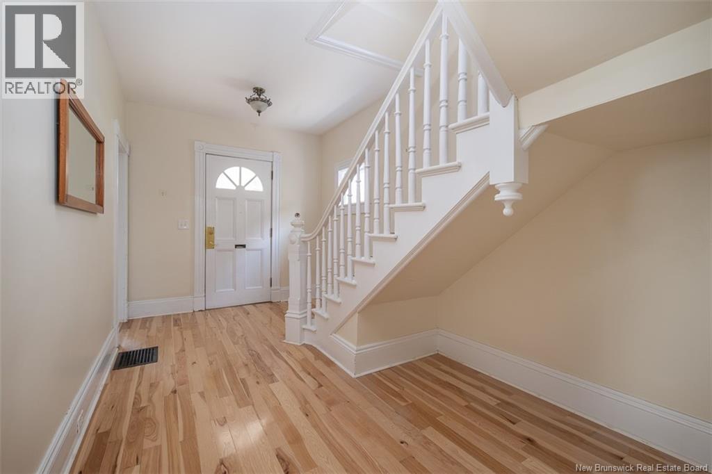 332 Saunders Street - 4