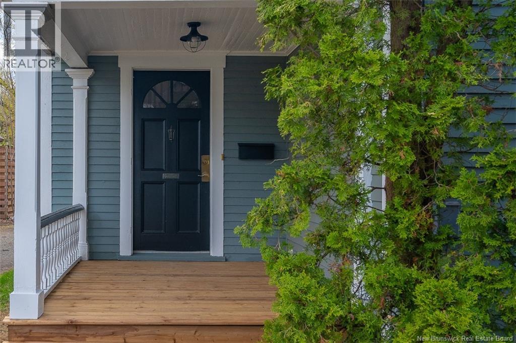 332 Saunders Street - Image 2