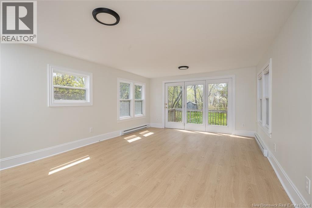 332 Saunders Street - 22