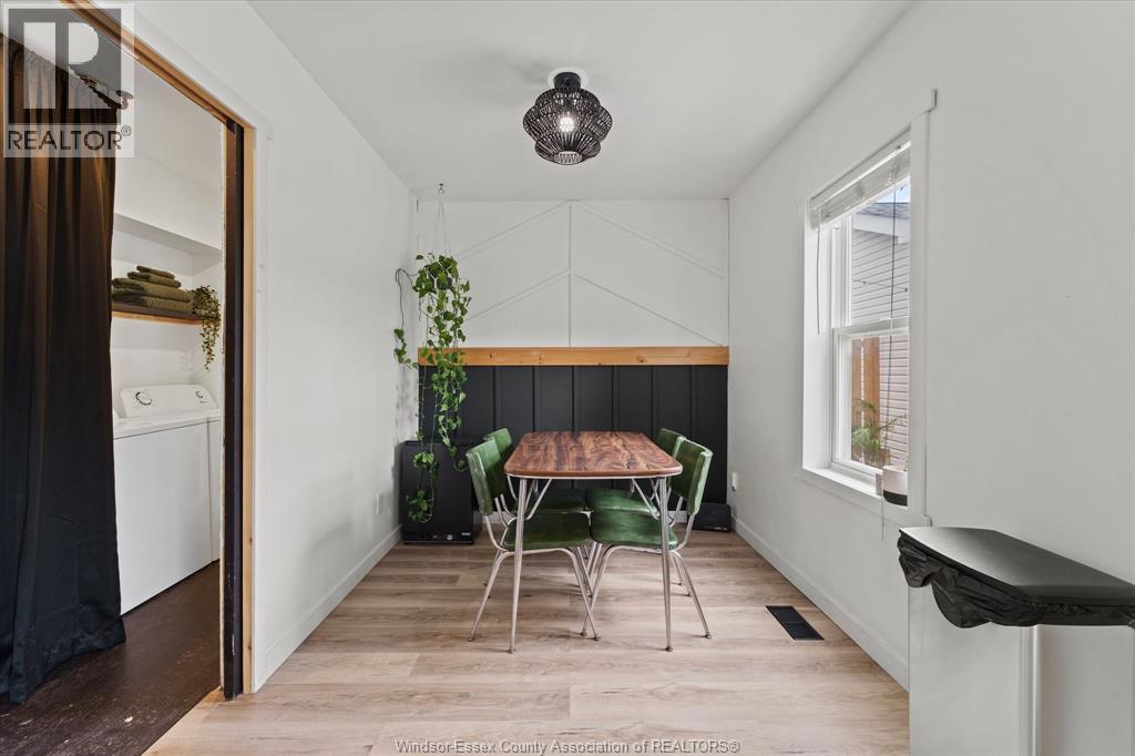 2186 Janette, Windsor, Ontario, N8X1Z8 — Photo 2