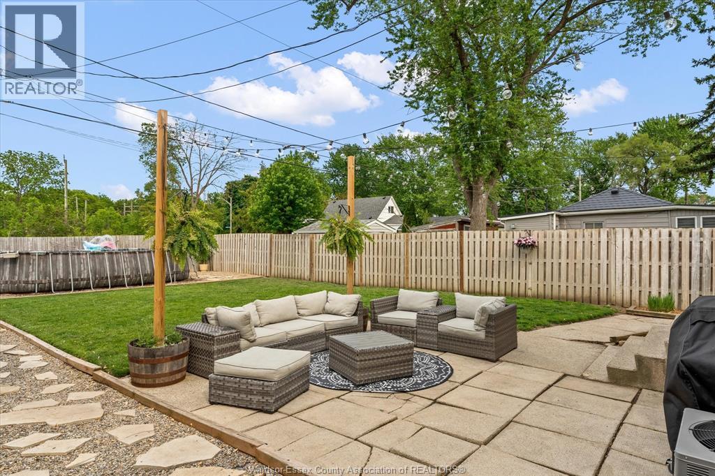 2186 Janette, Windsor, Ontario, N8X1Z8 — Photo 20
