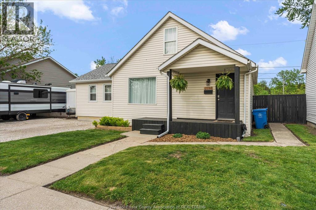 2186 Janette - 6