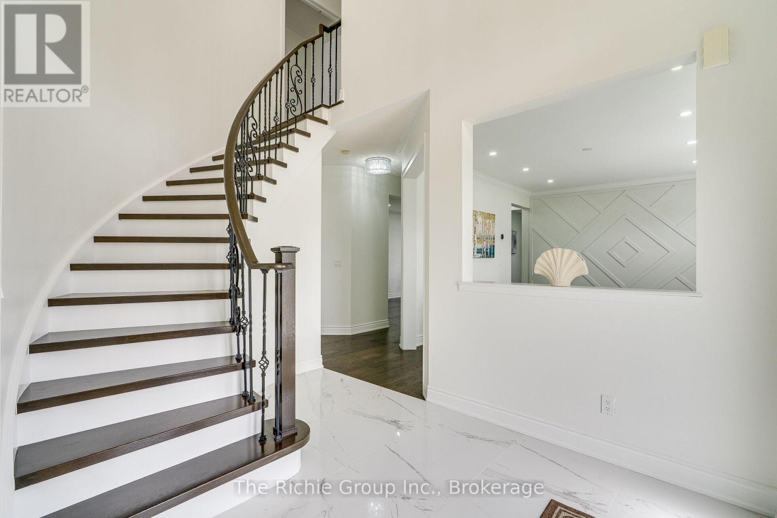 59 TARQUINI CRESCENT - 4