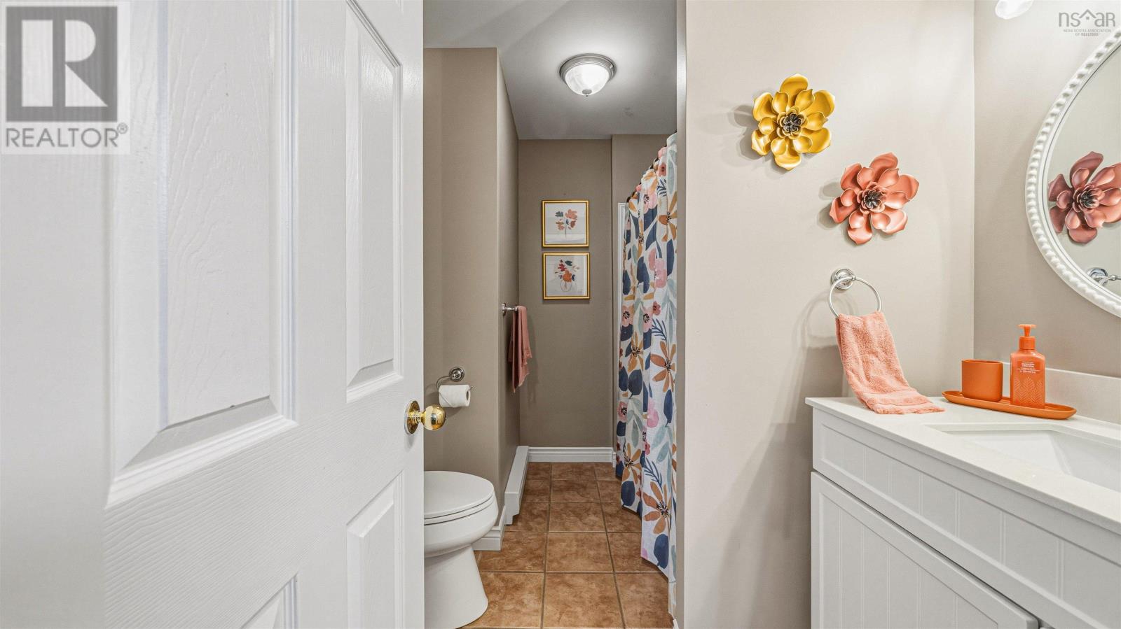 38 Bianca Court - 36