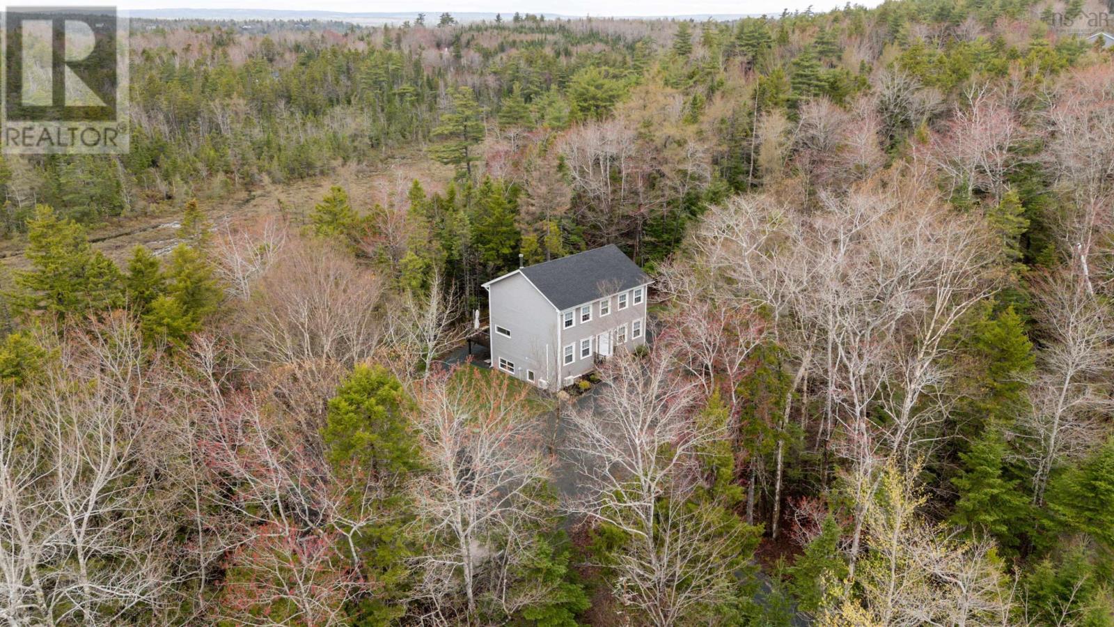 176 Clivedon Court - 44