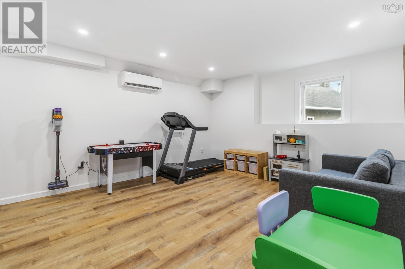 176 Clivedon Court - 31