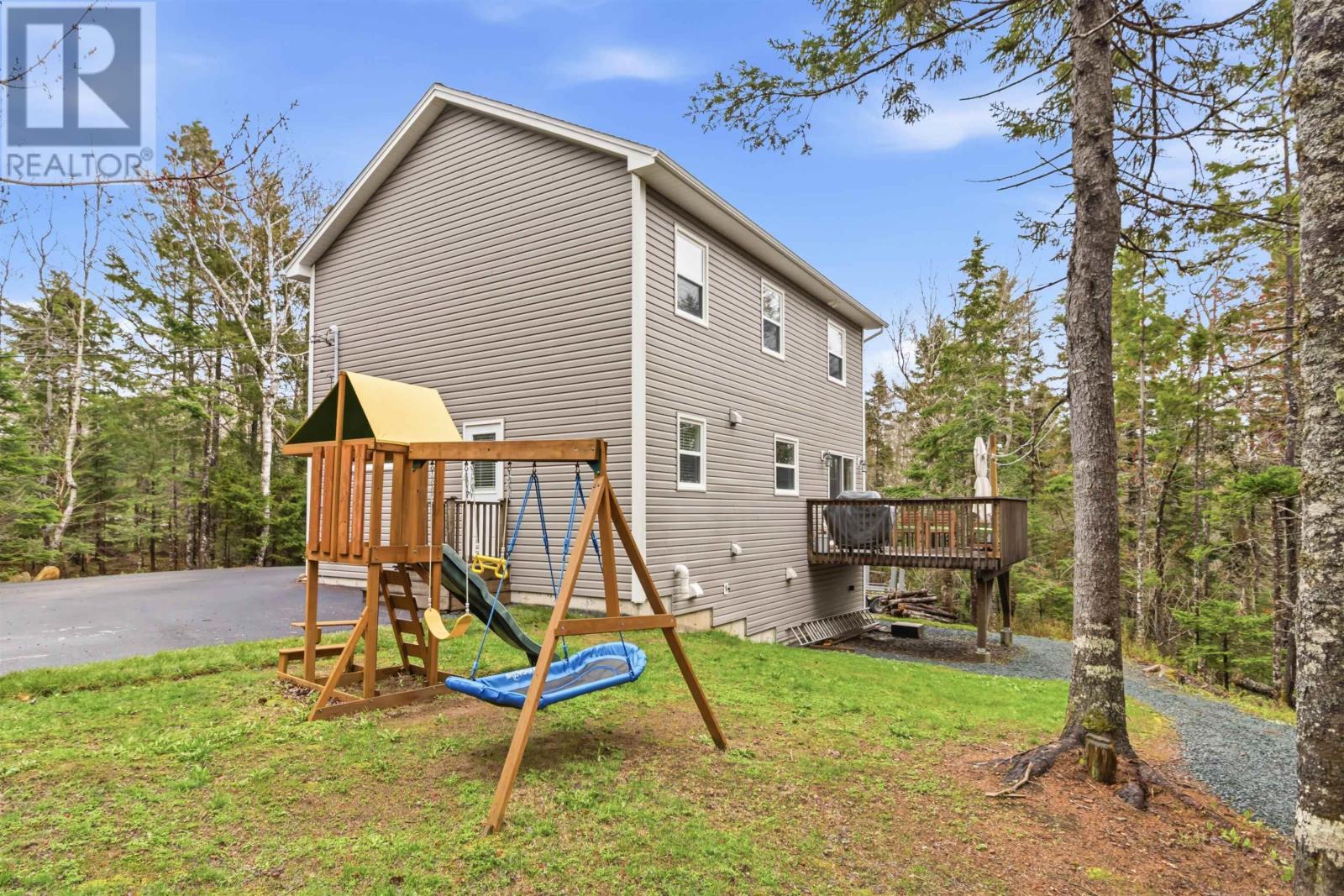 176 Clivedon Court - 39