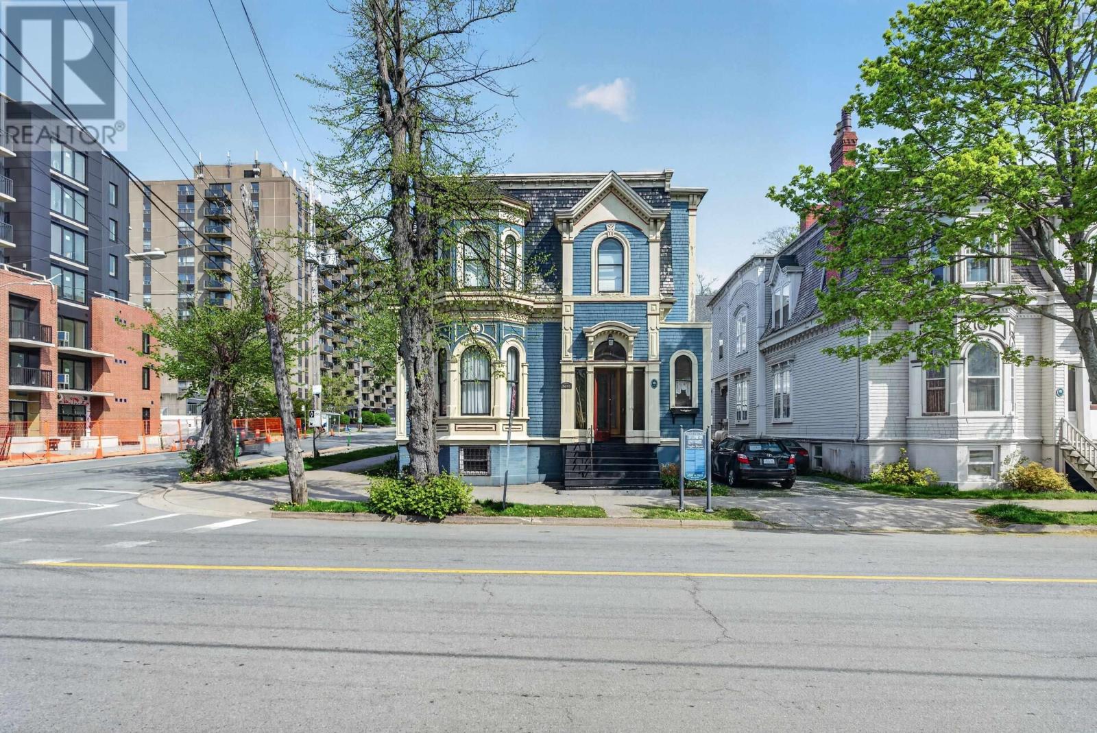 5691 Inglis Street - Image 3