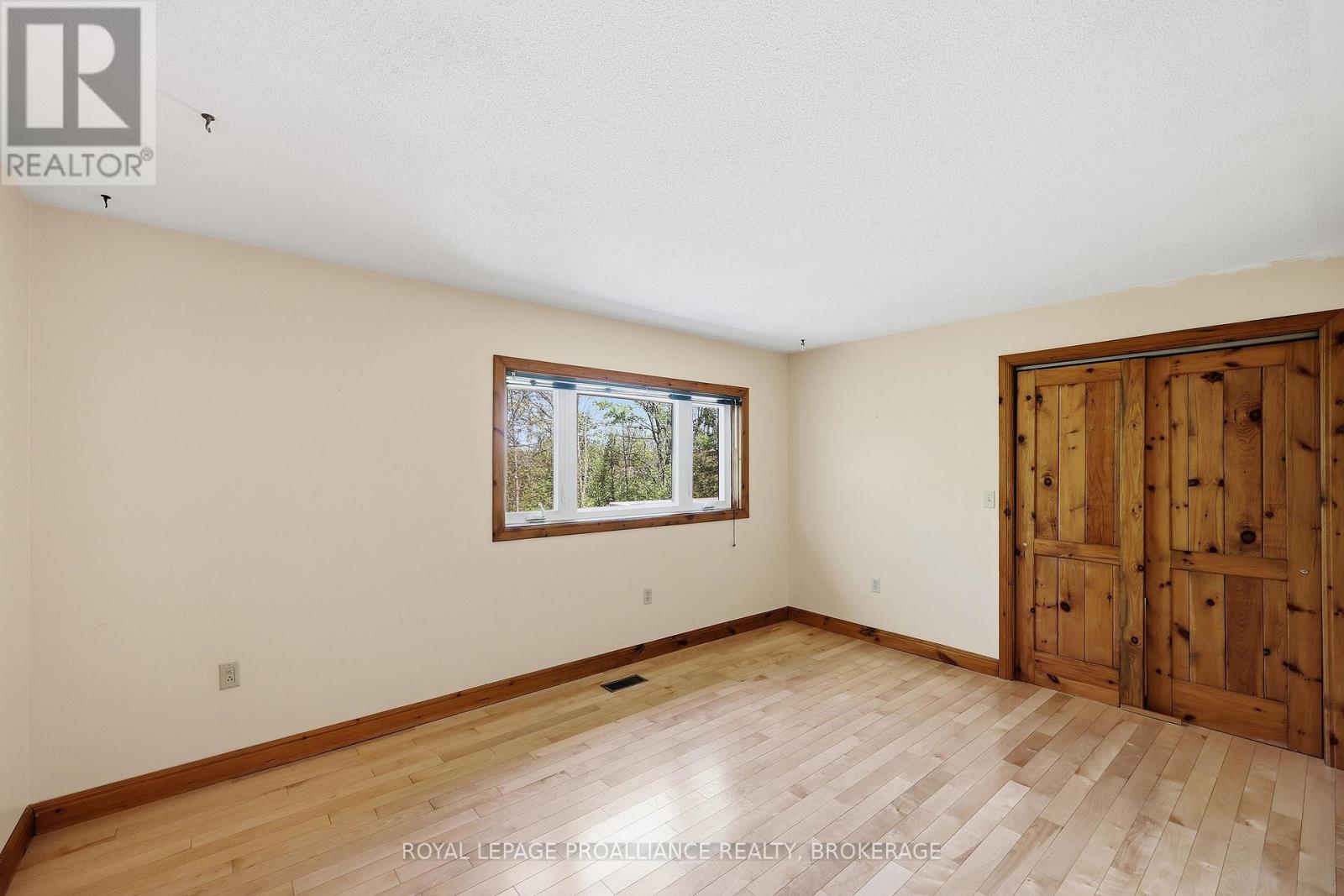3384 MURTON ROAD - 18