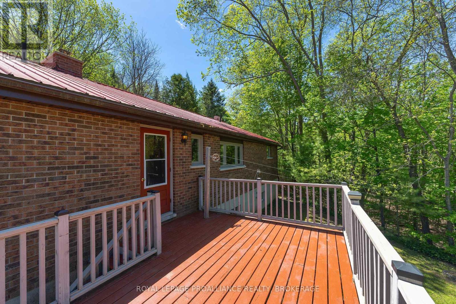 3384 MURTON ROAD - 38