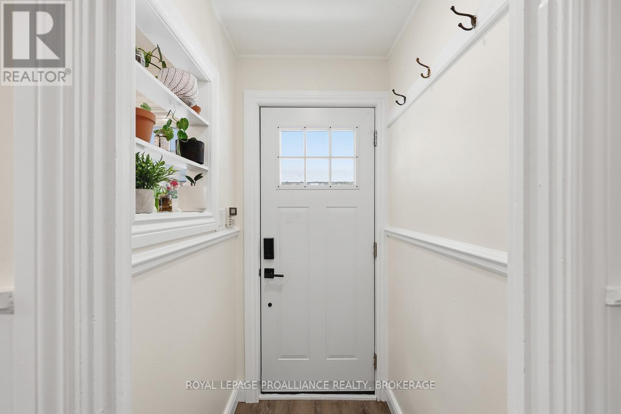 98 CARLETON STREET - Image 3