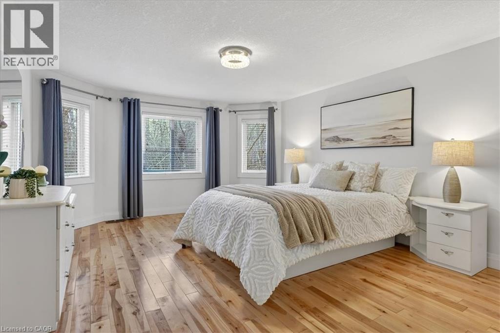 6 ARDWOOD Place - 24