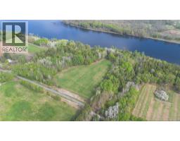 105 Starview Drive Road, Fredericton, NB E3C1R2 Photo 7