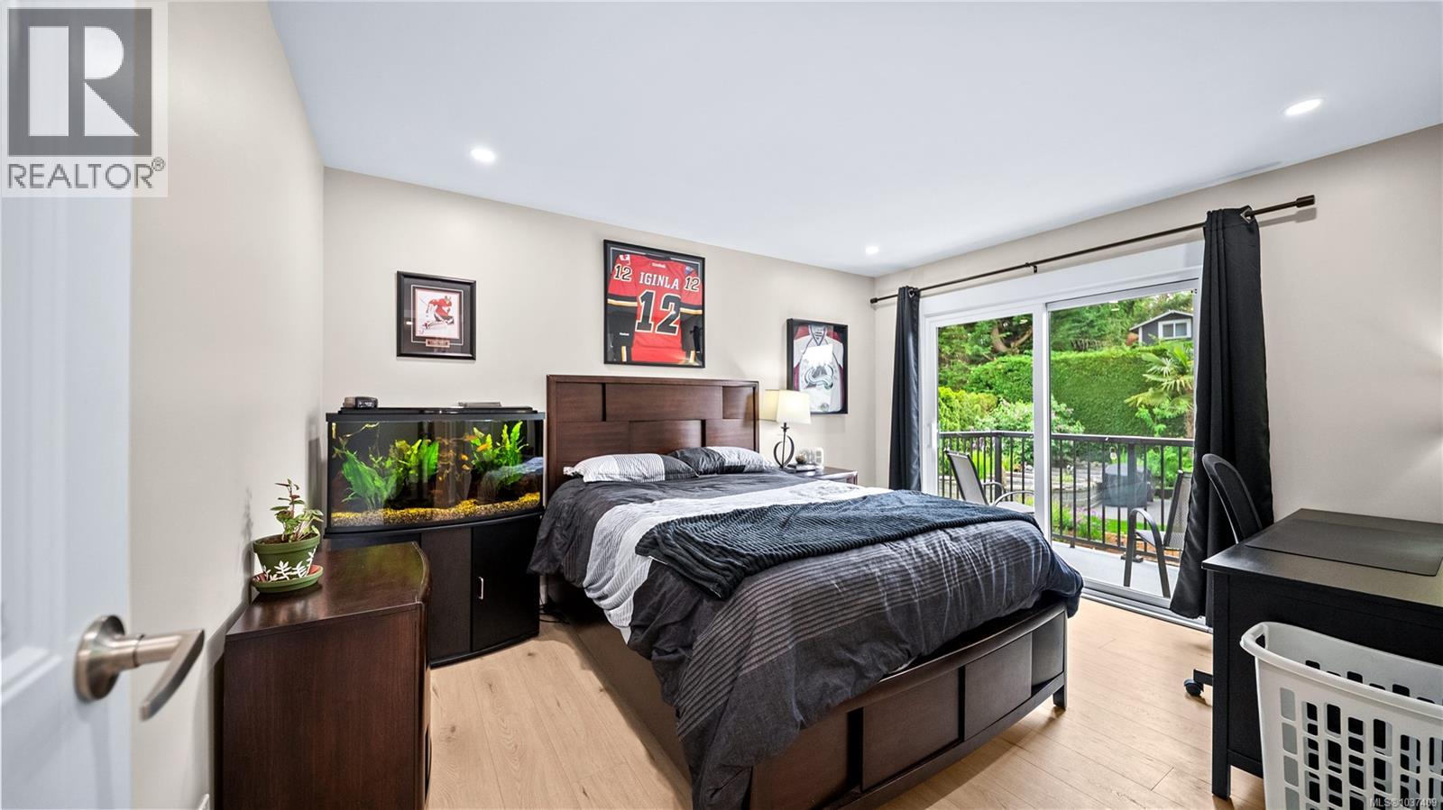 6258 Robin Way - 26