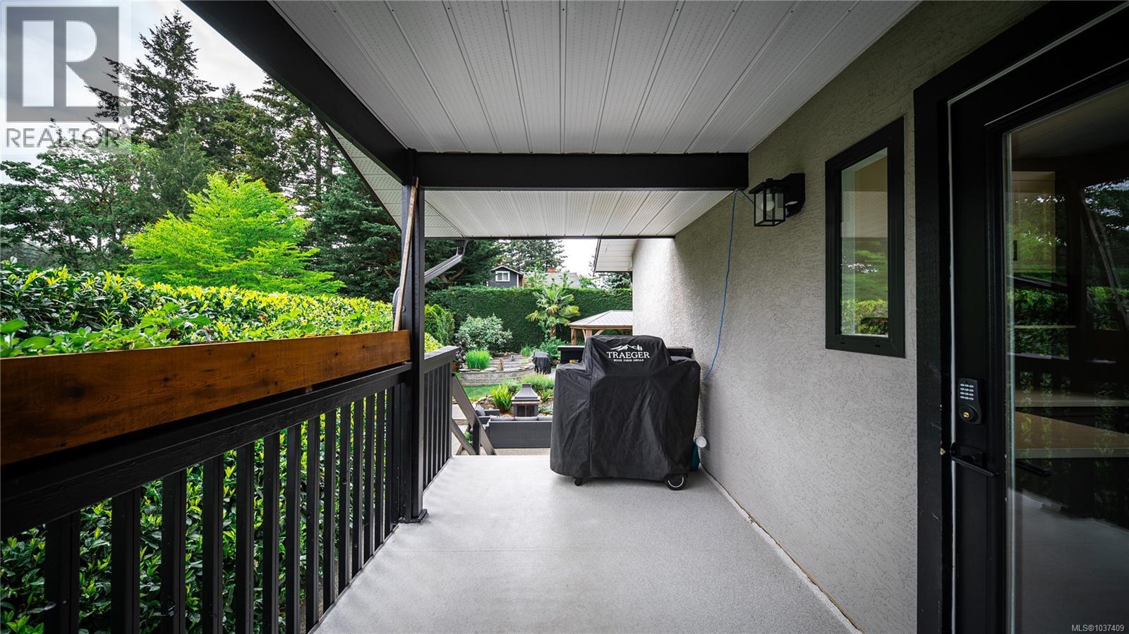 6258 Robin Way - 35